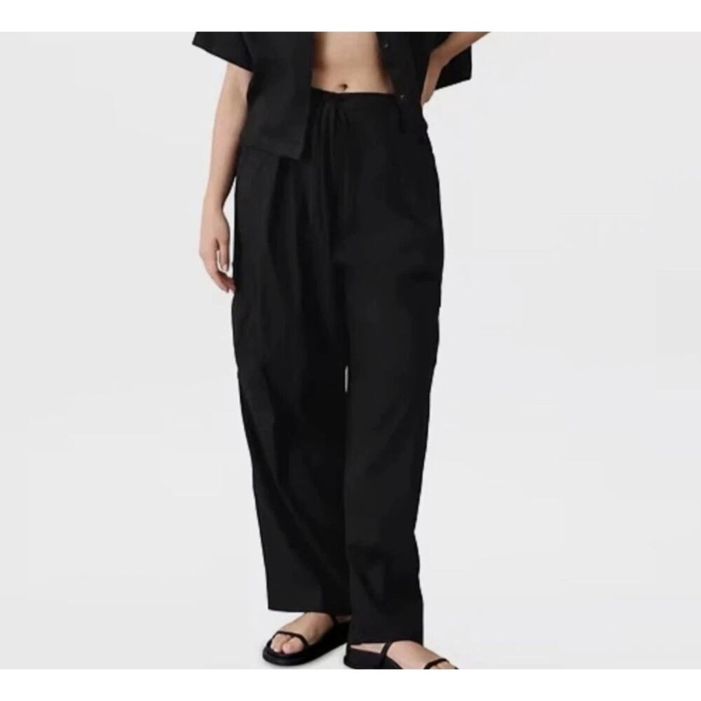 Athleta Paradise Straight Leg Oversized Cargo Pants Black womens size Medium